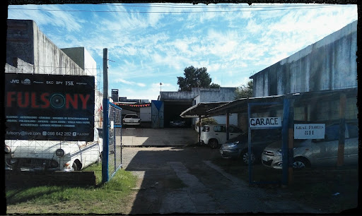FULSONY AUTORADIOS Y POLARIZADOS ALARMA BLOQUEO CAMARA LUCES